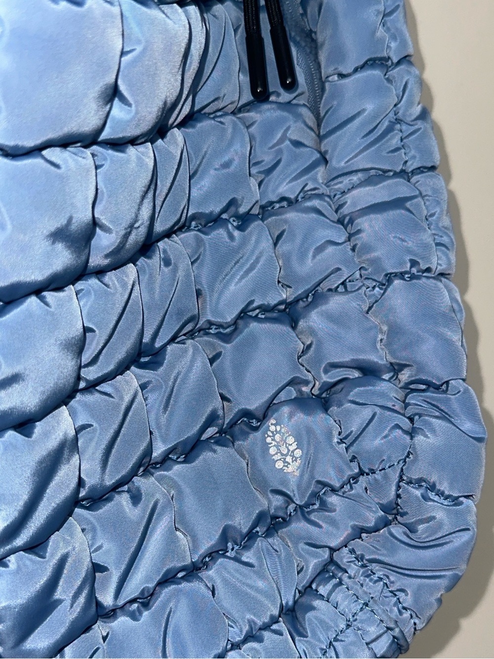 FP Movement Quilted Carryall Bag in Skyline Blue - Picture 7 of 11